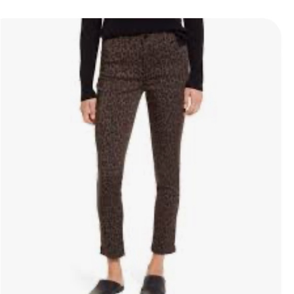 Wit and Wisdom Leopard stretchy jeans - Picture 2 of 3
